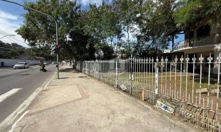 Area Na Frente Hospital Oceanica A Venda Piratininga!
