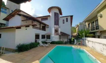 Casa com 4 quartos à venda, 550 m² - Piratininga - Niterói/RJ