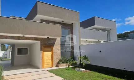 Casa com 3 quartos à venda, 120 m² por R$ 650.000 - Jardim Atlântico Oeste - Maricá/RJ