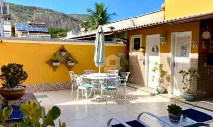 Casa com 3 dormitórios à venda, 194 m² por R$ 1.190.000,00 - Itaipu - Niterói/RJ