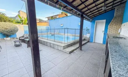 Casa com 4 quartos à venda na Rua Ulisses de Oliveira Madruga, Itaipu, Niterói