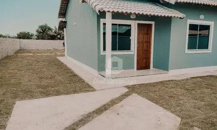 Casa com 2 quartos à venda na Rua Quarenta e Um, Jardim Atlântico, Maricá