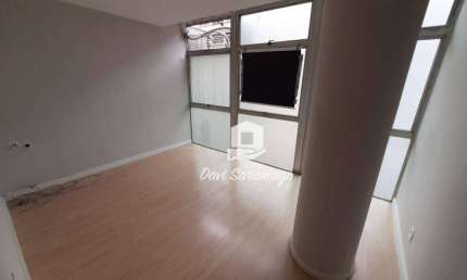 Sala comercial à venda na Avenida Ernani do Amaral Peixoto, Centro, Niterói