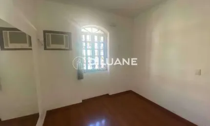 Casa em condomínio fechado com 4 quartos à venda na Rua Paulo Barreto, Botafogo, Rio de Janeiro, 150 m2 por R$ 1.850.000
