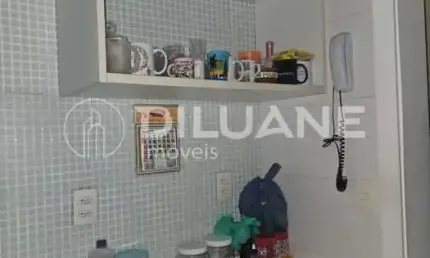 Apartamento com 2 quartos para alugar na Avenida Prado Júnior, Copacabana, Rio de Janeiro, 77 m2 por R$ 4.500