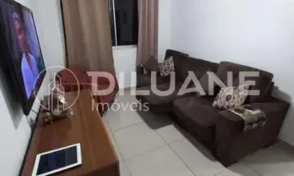 Apartamento com 2 quartos à venda na Rua Benjamin Constant, Largo do Barradas, Niterói, 66 m2 por R$ 199.999