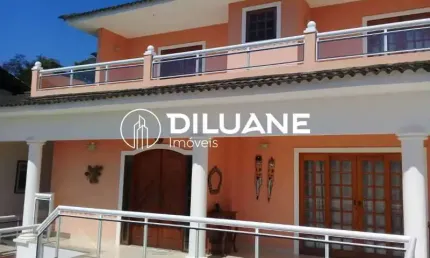 Casa em condomínio fechado com 3 quartos à venda na Estrada Washington Luís, Sapê, Niterói por R$ 790.000