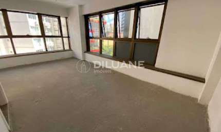 Sala comercial à venda na Rua General Andrade Neves, São Domingos, Niterói, 31 m2 por R$ 210.000