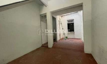Ponto comercial à venda na Rua Santo Amaro, Santa Teresa, Rio de Janeiro, 200 m2 por R$ 900.000