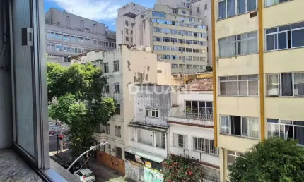 Kitnet / Stúdio à venda na Rua Washington Luís, Centro, Rio de Janeiro, 32 m2 por R$ 230.000