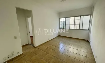 Apartamento com 2 quartos à venda na Rua Siqueira Campos, Copacabana, Rio de Janeiro, 64 m2 por R$ 600.000