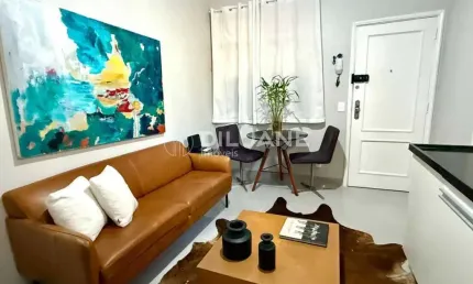 Apartamento com 1 quarto para alugar na Travessa Angrense, Copacabana, Rio de Janeiro, 52 m2 por R$ 5.500