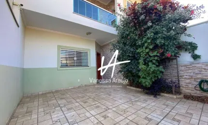 Casa com 3 dormitórios para alugar, 122 m² por R$ 2.713,00/mês - Altos de Sumaré - Sumaré/SP