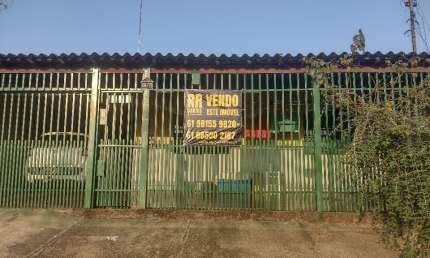 VENDO ACEITA FINANCIAMENTO FGTS, CASA NA 604 RECANTO DAS EMAS,