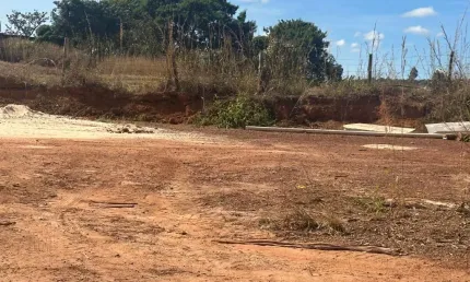 Terreno em condomínio fechado à venda na Núcleo Rural Incra 7, 02, Brazlândia, Brasília