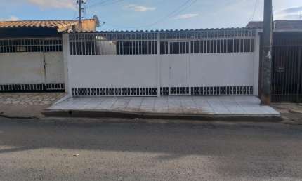 Ótima casa a venda  na quadra 629 samambaia Norte DF