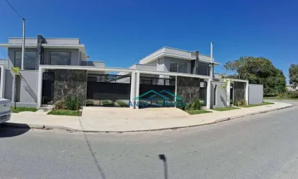 Casa à venda por R$ 380.000,00 - Extensão Serramar - Rio das Ostras/RJ