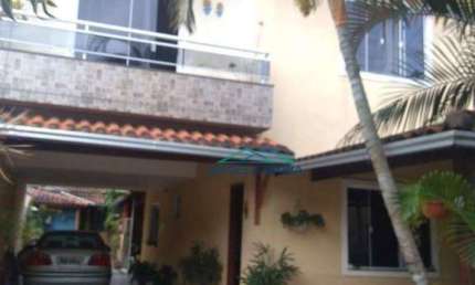 Casa com 3 dormitórios à venda por R$ 650.000 - Jardim Mariléa - Rio das Ostras/RJ