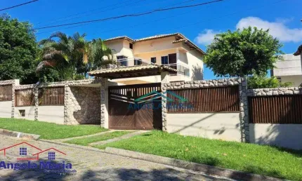 Casa com 3 quartos à venda na Rua Bem Te Vi, 133, Colinas, Rio das Ostras