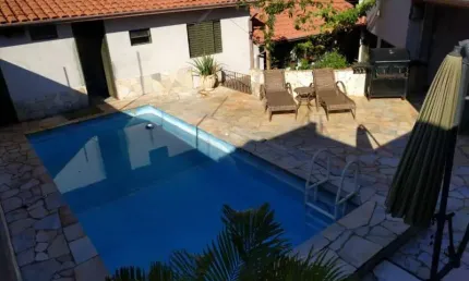 Casa com 4 quartos à venda no Ribeirânia, Ribeirão Preto  por R$ 850.000