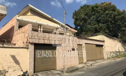 Casa com 3 quartos à venda na Rua Dona Marcelina Lopes, Brasiléia, Betim