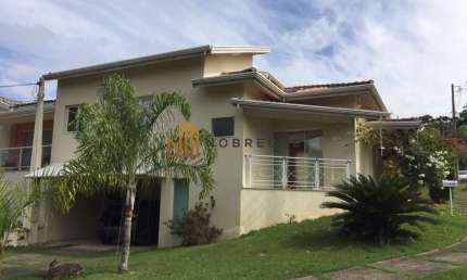 *Casa Sobrado à venda no Condomínio Portal de Itaici*