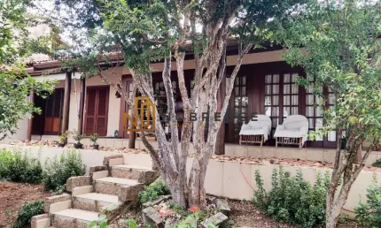 EXCELENTE CASA EM TERRENO DE 500m² NO JARDIM REGINA EM INDAIATUBA