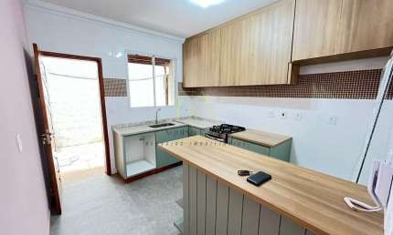 Casa em Condomínio para Locação em Atibaia, Nova Cerejeira, 2 dormitórios, 2 banheiros, 2 vagas