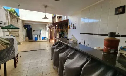 Casa para Venda em Atibaia, Jardim Alvinópolis, 5 dormitórios, 3 suítes, 6 banheiros, 2 vagas