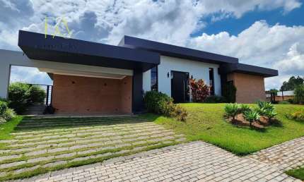 Casa em Condomínio para Venda em Atibaia, Condomínio Residencial Shamballa III, 3 dormitórios, 3 suítes, 4 banheiros, 4 vagas