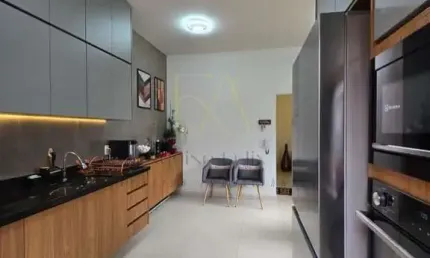 Casa para Venda em Atibaia, Nova Cerejeira, 2 dormitórios, 2 suítes, 3 banheiros, 2 vagas