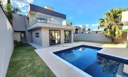 Casa para Locação em Atibaia, Chácaras Itapetininga, 3 dormitórios, 3 suítes, 4 banheiros, 2 vagas