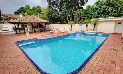 Casa em Condomínio para Locação em Atibaia, Jardim Itaperi, 3 dormitórios, 3 suítes, 5 banheiros, 2 vagas