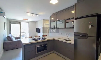 Apartamento com 02 quartos próximo da praia de jurerê