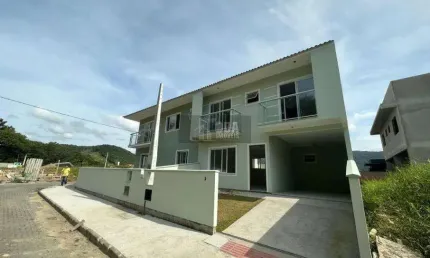Casa com 3 quartos à venda no Forquilhas, São José 