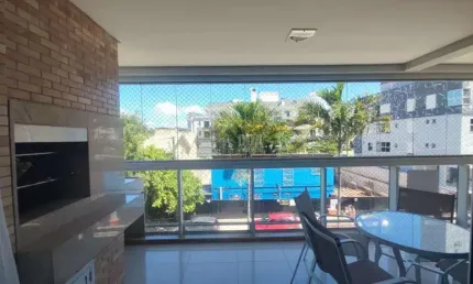 Apartamento mobiliado a 150 metros da Praia de Jurerê