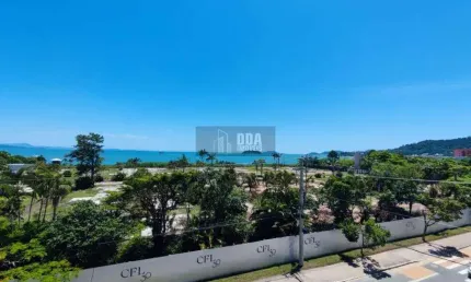 Apartamento com vista mar a 100 metros da praia de jurerê