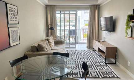 Apartamento mobiliado a 150 metros da Praia de Jurerê
