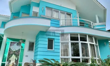 Casa com 3 quartos à venda em Jurerê, Florianópolis 