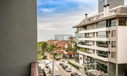 Apartamento mobiliado a 150 metros da Praia de Jurerê