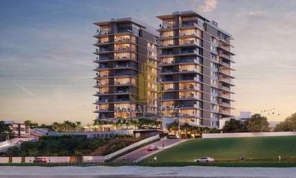 Apartamento Frente Mar alto padrão em Balneário Piçarras SC