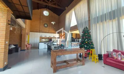 Casa em condomínio fechado com 3 quartos à venda na Rodovia Oswaldo Cruz, Chácaras Cataguá, Taubaté por R$ 4.500.000
