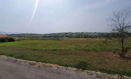 Terreno em condomínio fechado à venda no village da serra, tremembé  por r$ 290.000