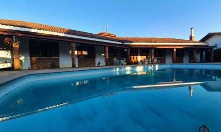 Casa em condomínio fechado com 5 quartos à venda no Condomínio Vale do Sol, Tremembé  por R$ 2.500.000