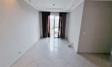 Apartamento com 3 quartos à venda na Avenida Doutor Lycurgo Barbosa Querido, Parque São Luís, Taubaté por R$ 320.000