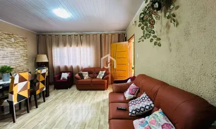 Casa com 4 quartos à venda na Rua Mama Benedita, Residencial Sítio Santo Antônio, Taubaté por R$ 425.000