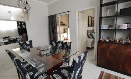 Casa com 4 quartos à venda na Rua Umberto Passarelli, Independência, Taubaté por R$ 1.400.000