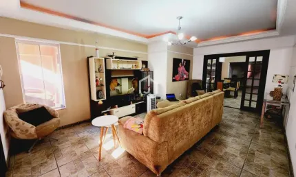 Casa com 3 quartos à venda na rua alice brandão, jardim califórnia, taubaté por r$ 795.000
