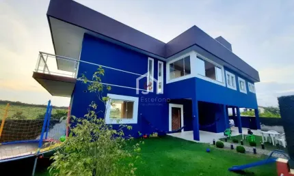 Casa com 3 quartos à venda na Estrada Municipal dos Remédios, Granjas Rurais Reunidas São Judas Tadeu, Taubaté por R$ 1.500.000