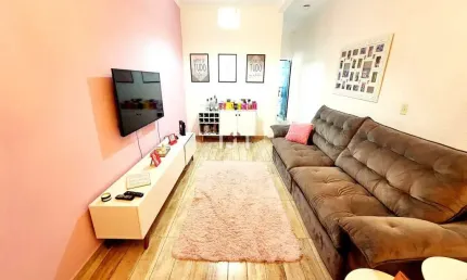 Casa com 3 quartos à venda na Rua Alfredo Jorge Pulinho Portugal, Residencial Novo Horizonte, Taubaté por R$ 430.000